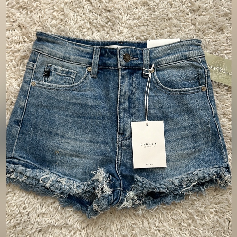 KANCAN Shorts